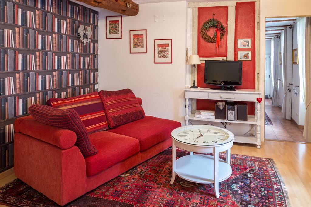 La Maison Des Tanneurs 리보빌레 외부 사진
